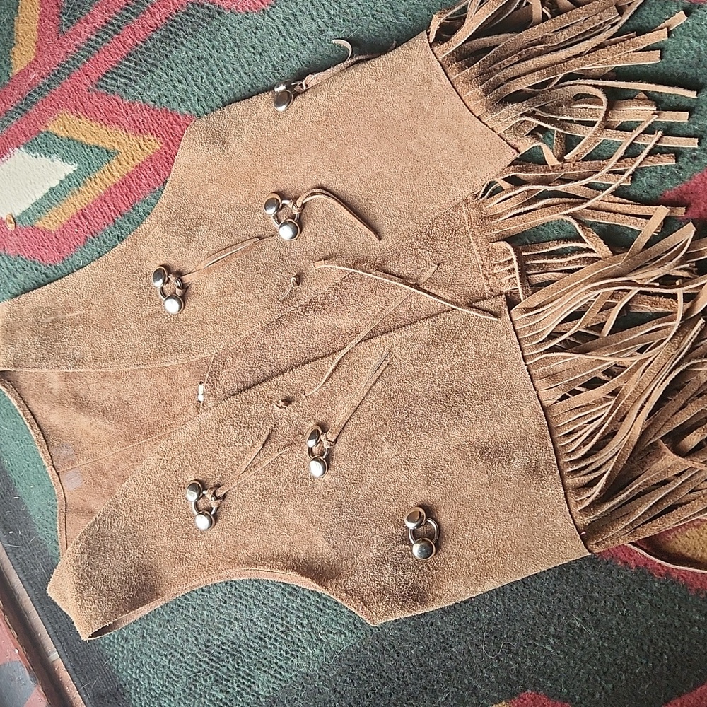 Brown Suede Fringe Vest - Picture 11 of 11